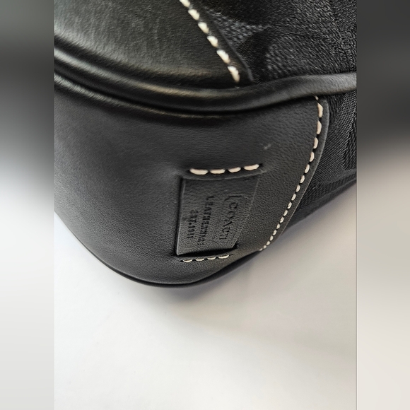 Coach Monogram Black Women's Bag - Picture 9 of 12